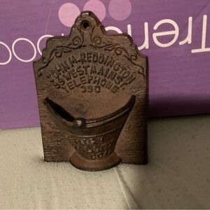 Vintage Brown Lehigh Valley Coal Cast Iron Match Pocket Hook .